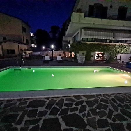 Bed and Breakfast Lucky Garden Беванья Екстер'єр фото